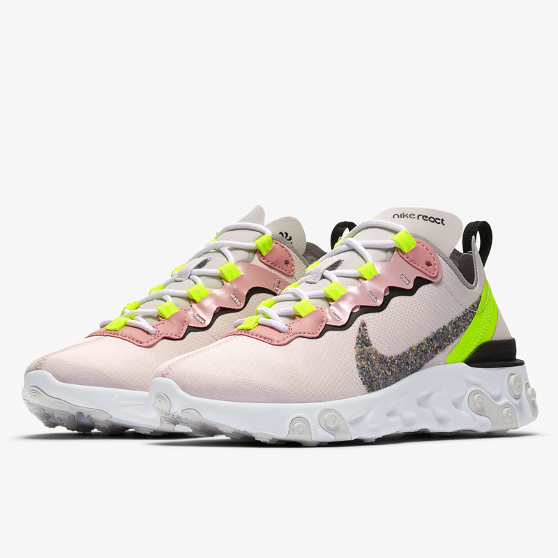 SEPATU SNEAKERS NIKE Wmns React Element 55 Premium