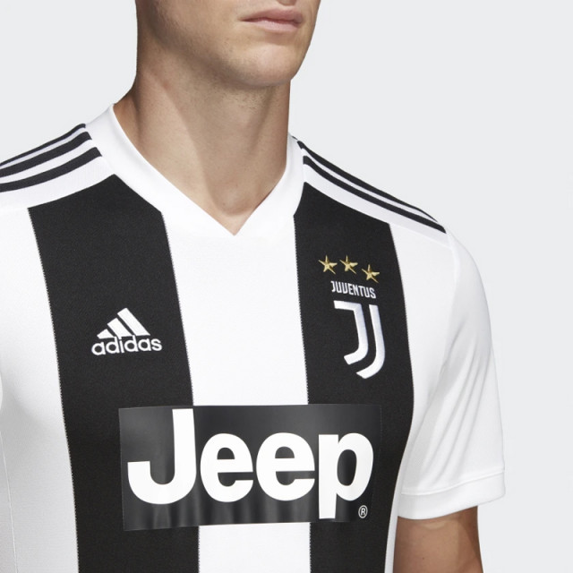 BAJU FOOTBALL ADIDAS Juventus Home Jersey