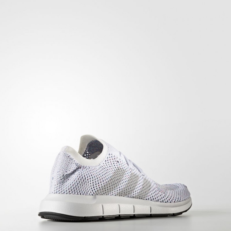 SEPATU SNEAKERS ADIDAS Swift Run Primeknit