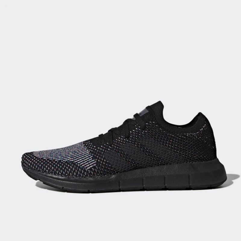 SEPATU SNEAKERS ADIDAS Swift Run Primeknit