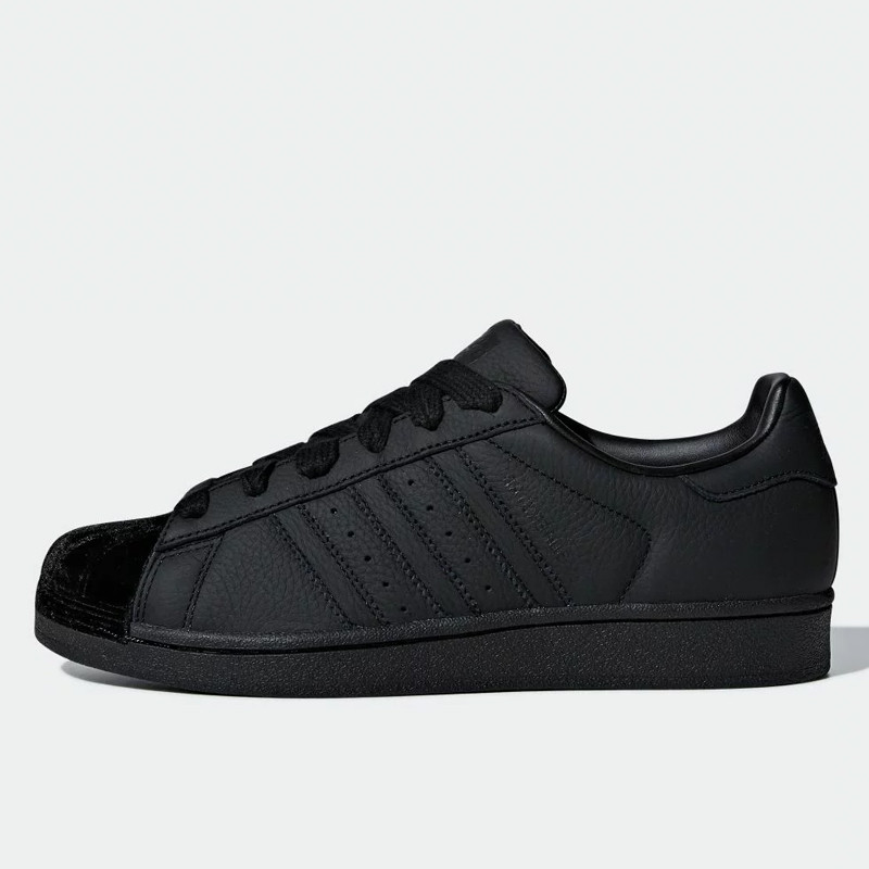 Sepatu Sneakers Adidas Wmns Superstar Core Black