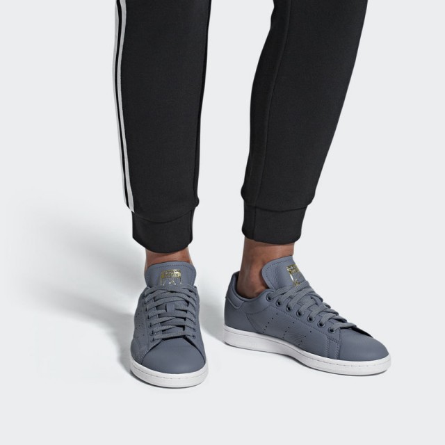 SEPATU SNEAKERS ADIDAS Wmns Stan Smith