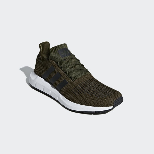 SEPATU SNEAKERS ADIDAS Swift Run