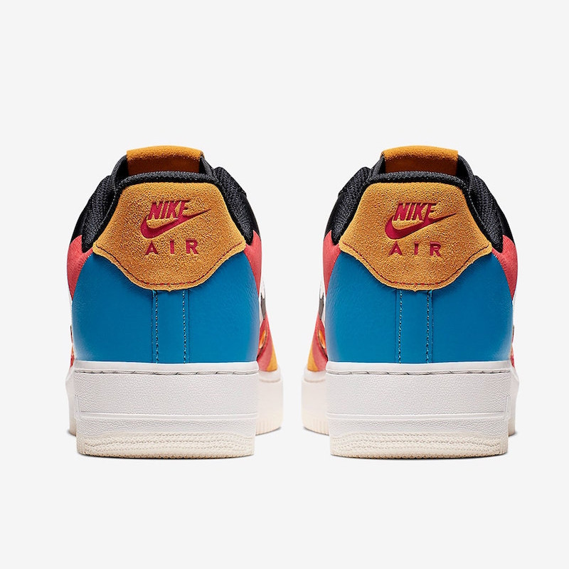 SEPATU SNEAKERS NIKE Air Force 1 '07 PRM