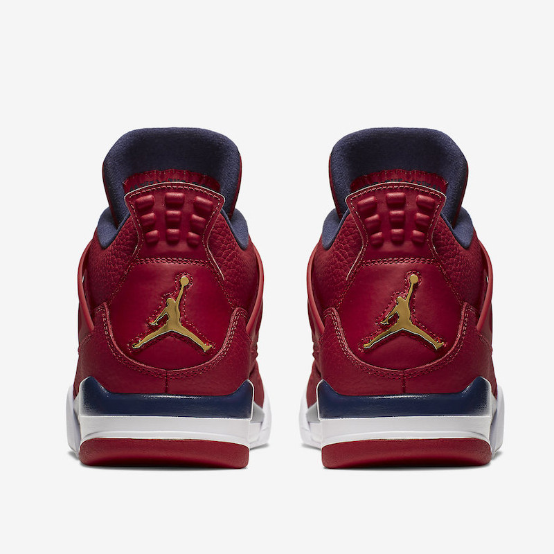 SEPATU BASKET AIR JORDAN AJ 4 Retro SE FIBA