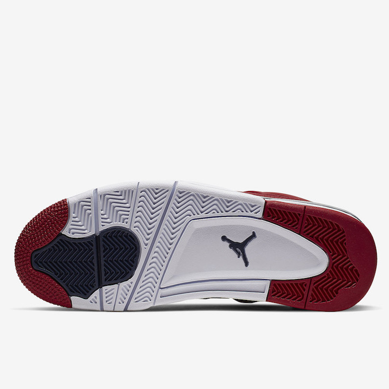 SEPATU BASKET AIR JORDAN AJ 4 Retro SE FIBA