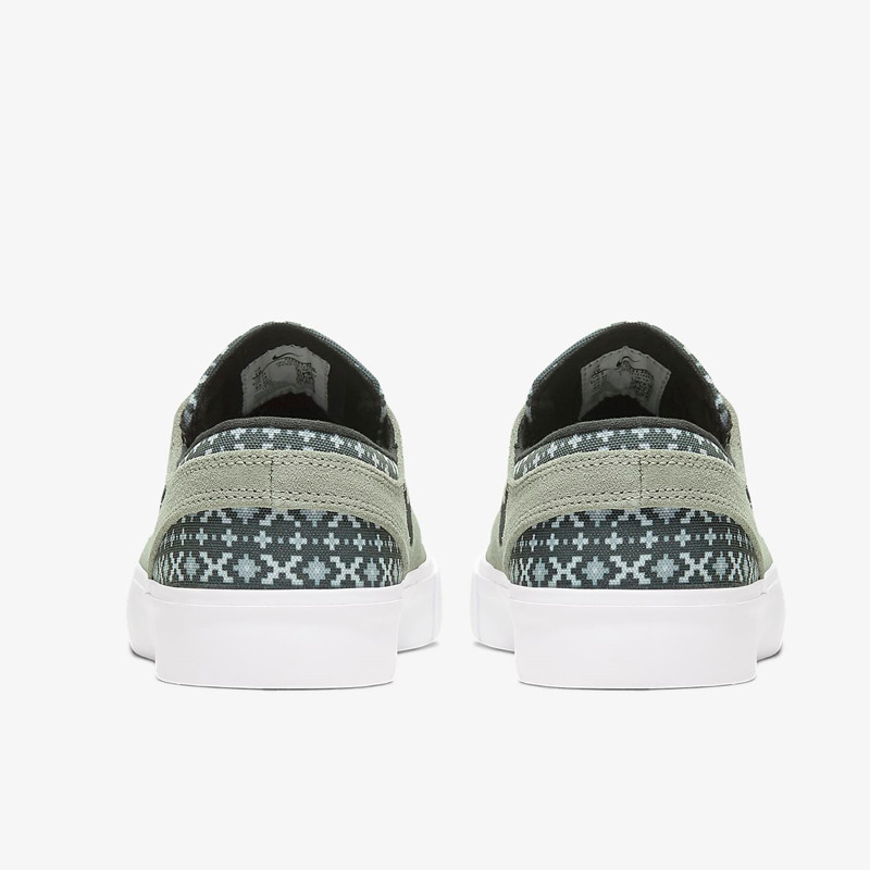 SEPATU SNEAKERS NIKE SB Zoom Stefan Janoski RM PRM