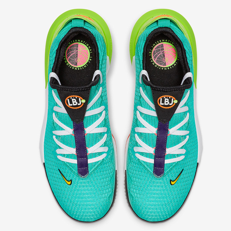SEPATU BASKET NIKE Lebron 16 Low