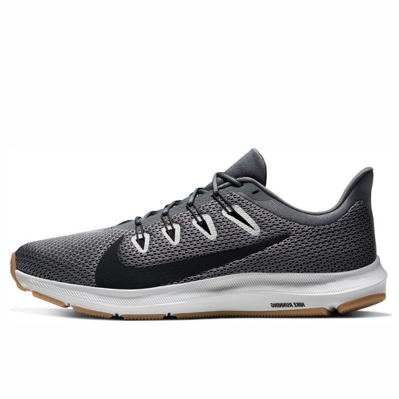 SEPATU LARI NIKE Quest 2
