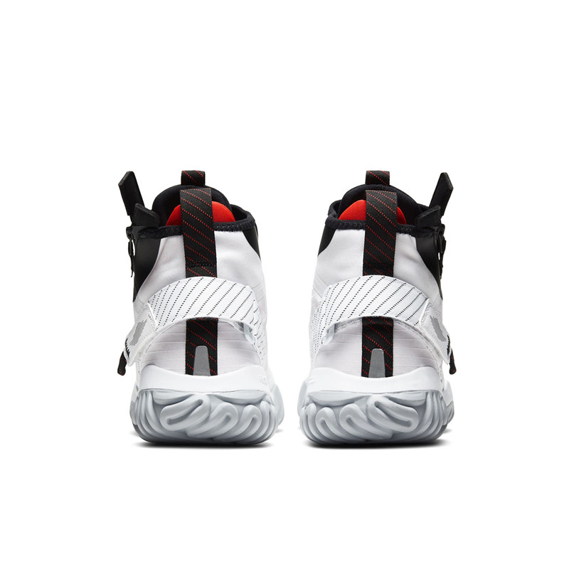 SEPATU BASKET AIR JORDAN Proto-React Z