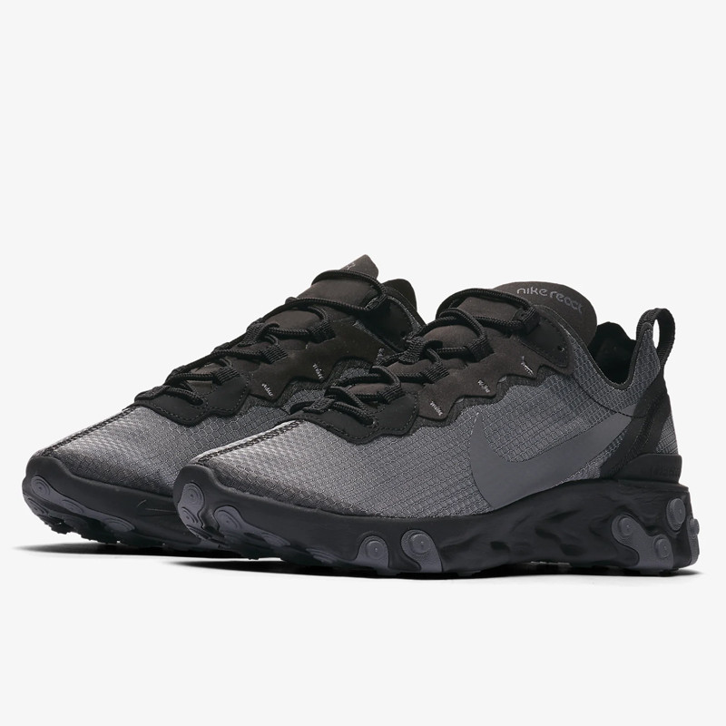 SEPATU SNEAKERS NIKE React Element 55 SE