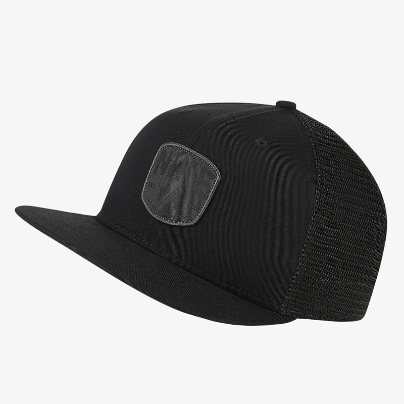 AKSESORIS SNEAKERS NIKE SB Skate Trucker Hat