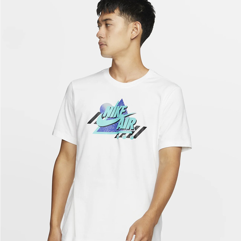 BAJU SNEAKERS NIKE Remix 2 Tee