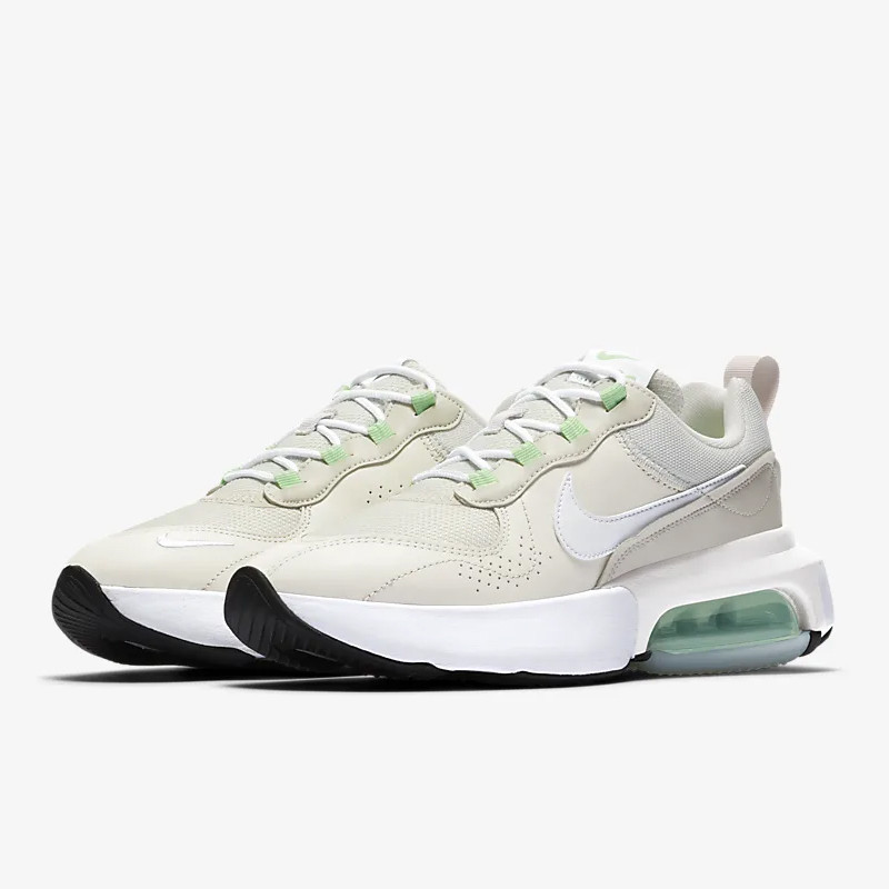 SEPATU SNEAKERS NIKE Wmns Air Max Verona