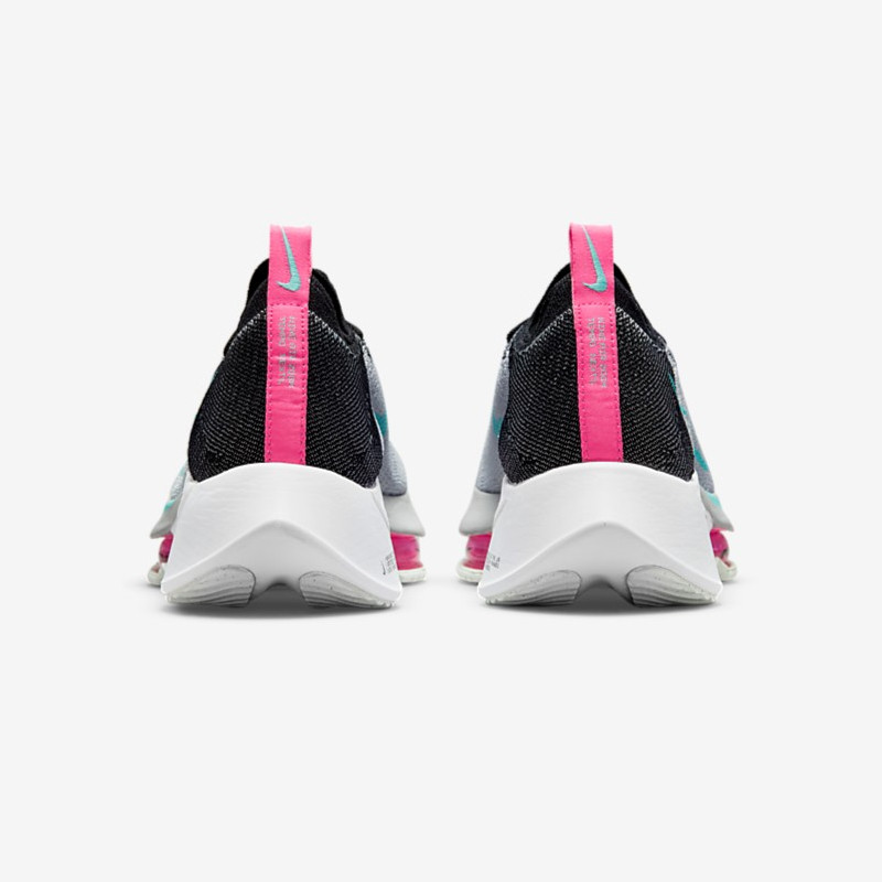 SEPATU LARI NIKE Air Zoom Tempo Next