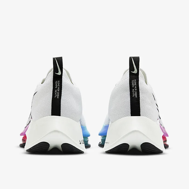 SEPATU LARI NIKE Air Zoom Tempo NEXT