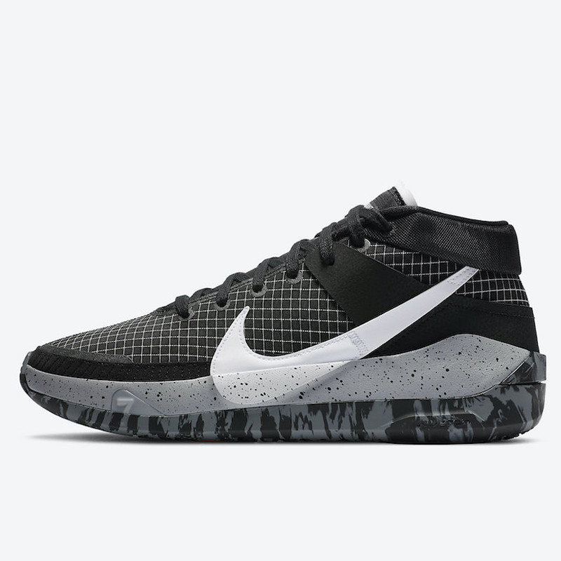 SEPATU BASKET NIKE KD 13 EP