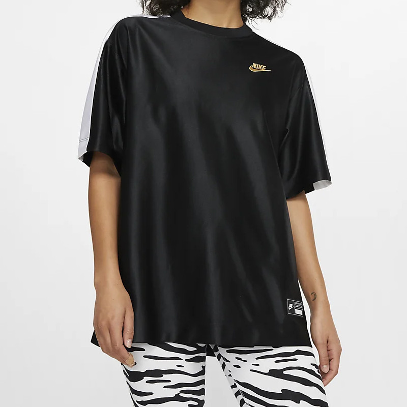 BAJU TRAINING NIKE Wmns Sportswear Short Sleeve Top Glam Dunk