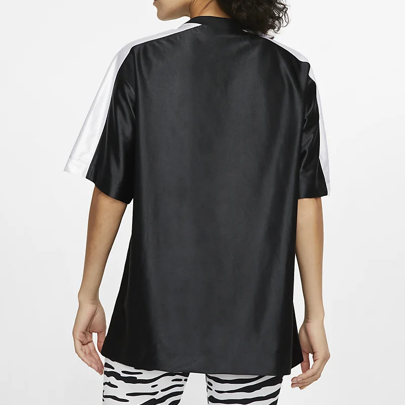 BAJU TRAINING NIKE Wmns Sportswear Short Sleeve Top Glam Dunk