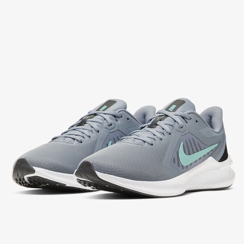 SEPATU LARI NIKE Wmns Downshifter 10