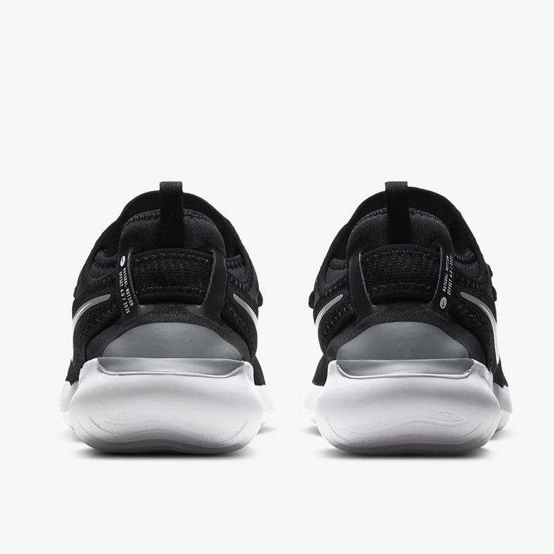 SEPATU LARI NIKE Flex 2020 RN