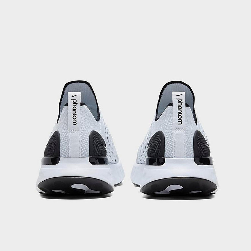 SEPATU LARI NIKE React Phantom Run Flyknit 2
