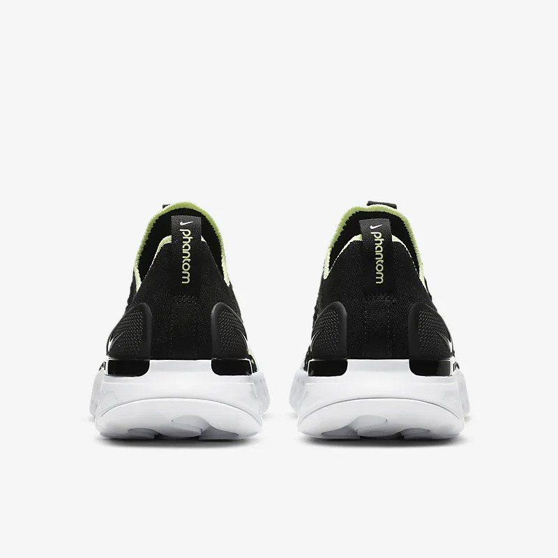 SEPATU LARI NIKE Wmns React Phantom Run Flyknit 2
