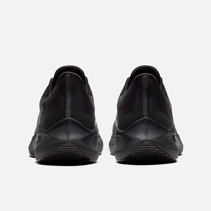 SEPATU LARI NIKE Air Zoom Winflo 7