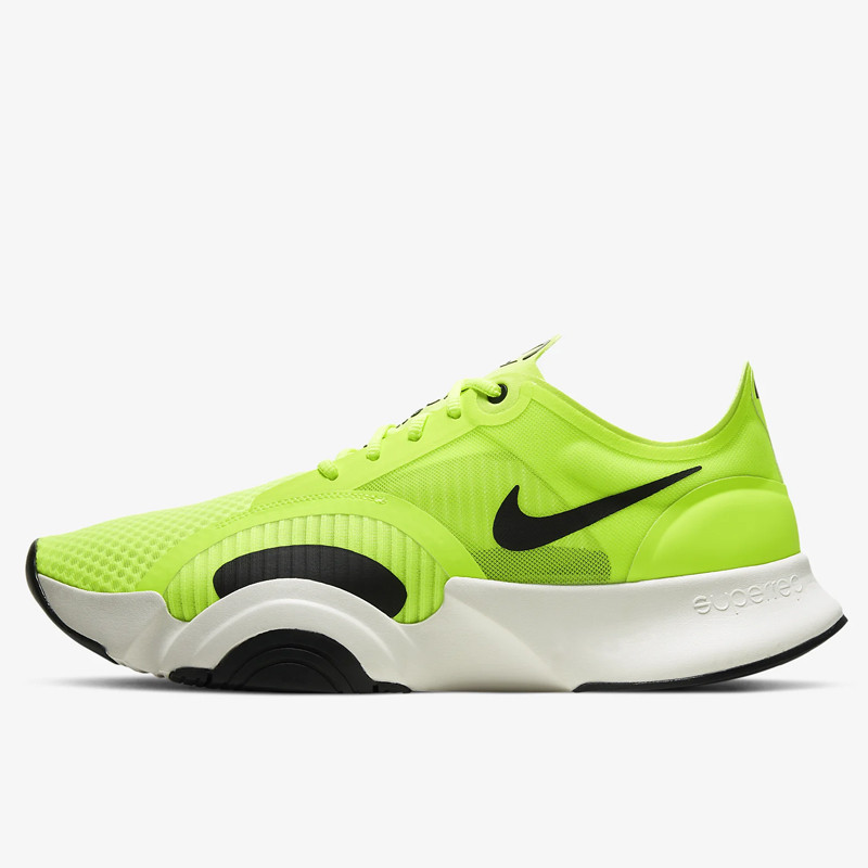 SEPATU TRAINING NIKE Superrep Go