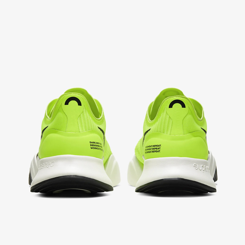 SEPATU TRAINING NIKE Superrep Go