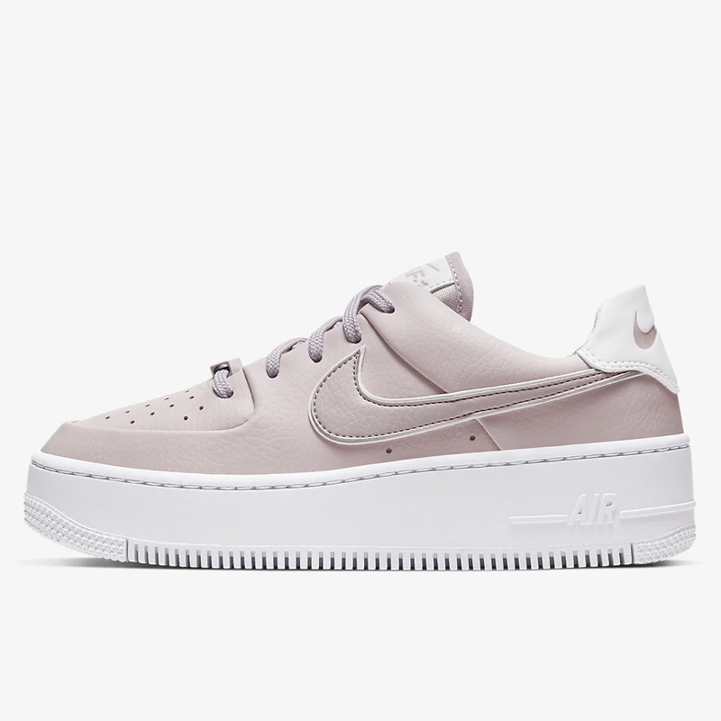 SEPATU SNEAKERS NIKE Wmns Air Force 1 Sage Low