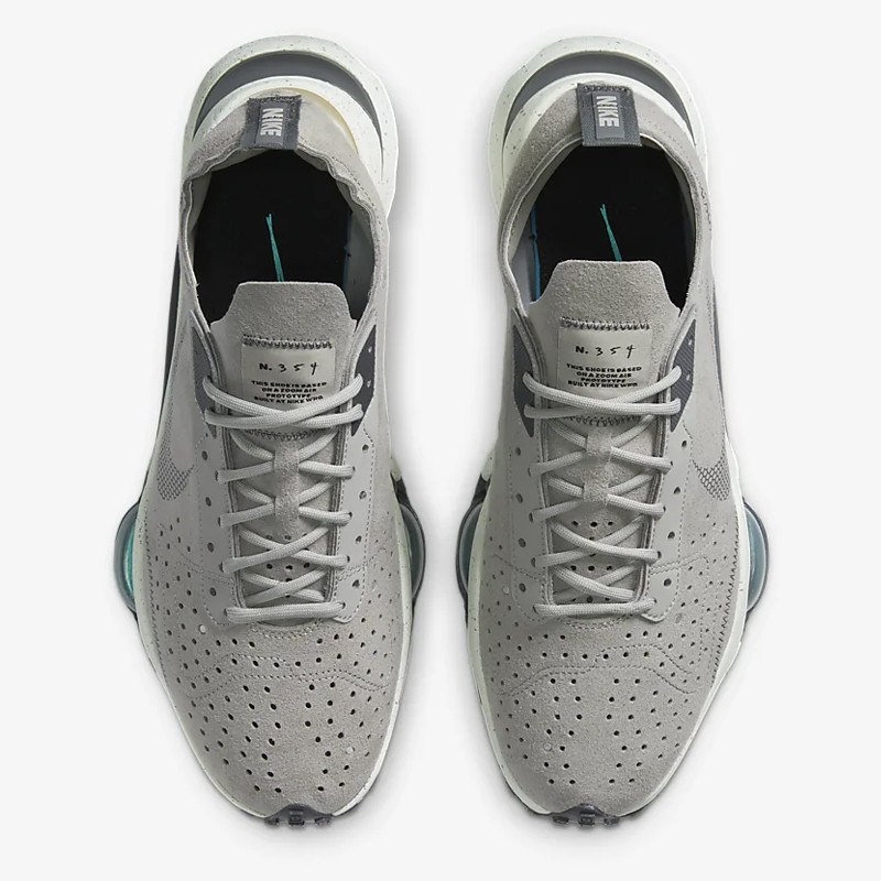 SEPATU SNEAKERS NIKE Air Zoom-Type