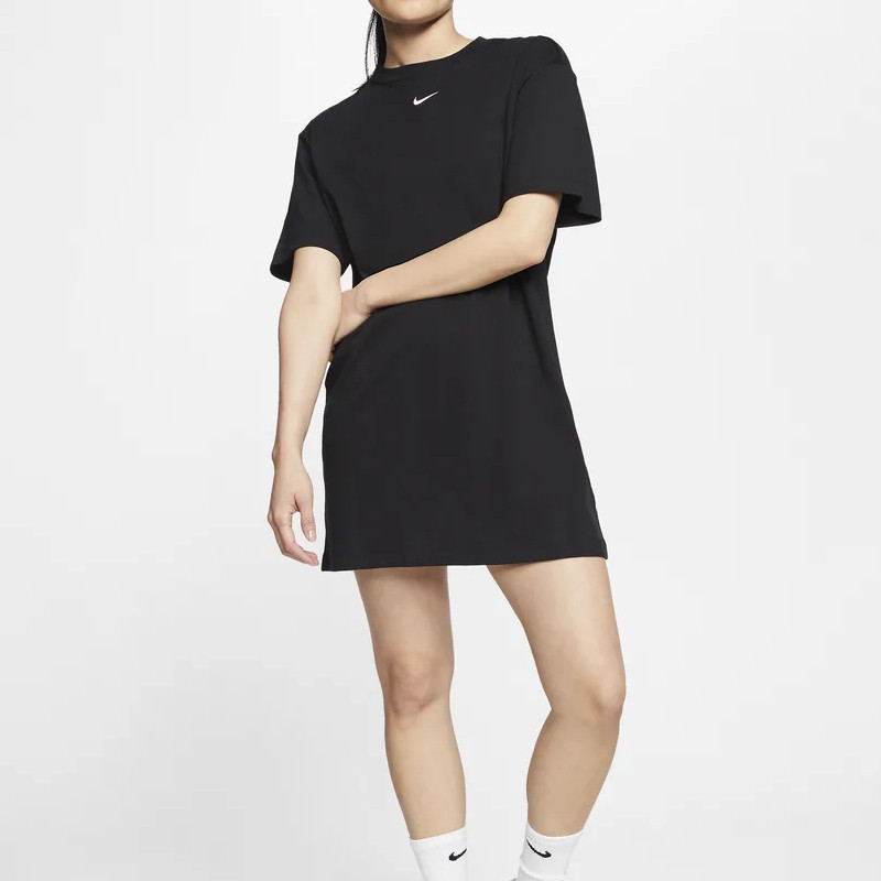 BAJU TRAINING NIKE Wmns Sportswear Essential Dress