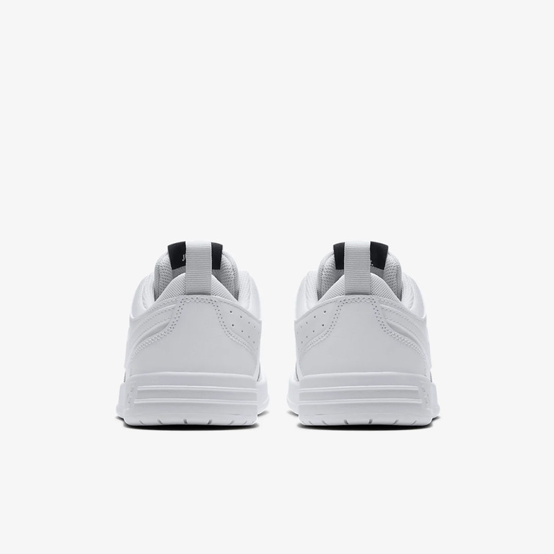 SEPATU SNEAKERS NIKE Pico 5 GS