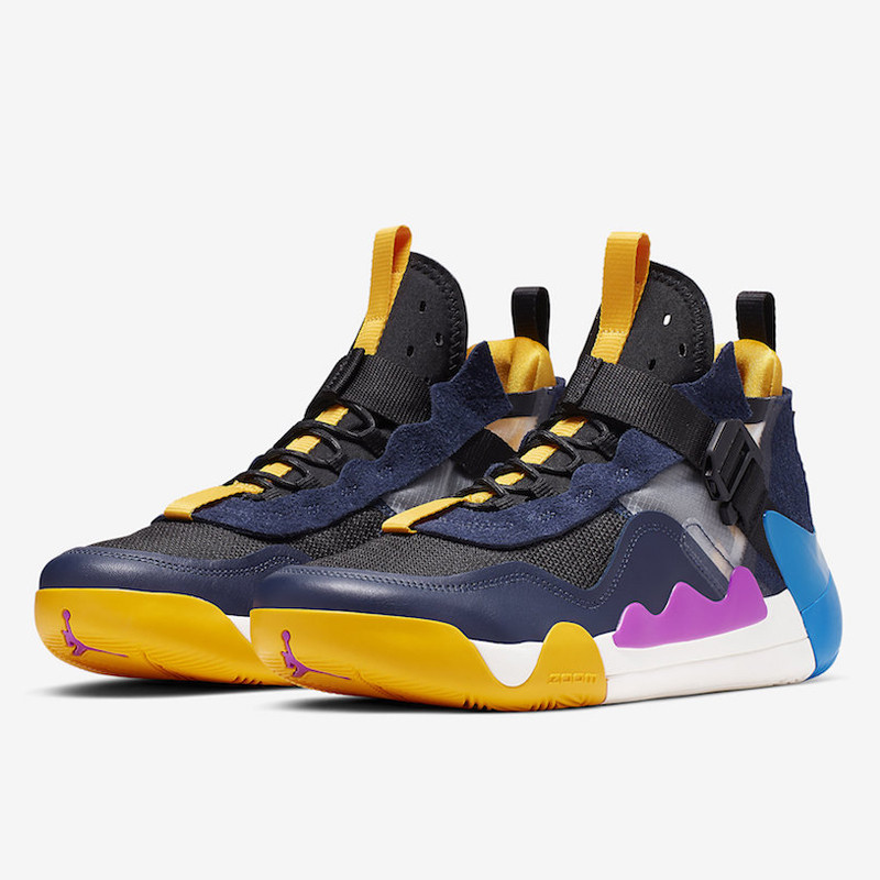 SEPATU BASKET AIR JORDAN Defy SP