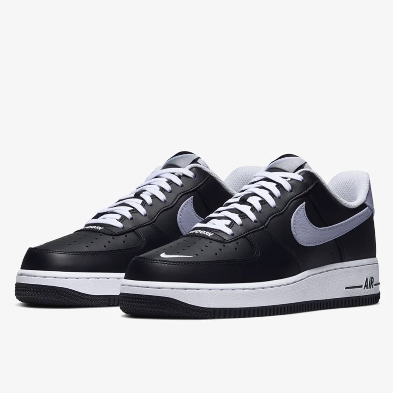 SEPATU SNEAKERS NIKE Air Force 1 '07 LV8