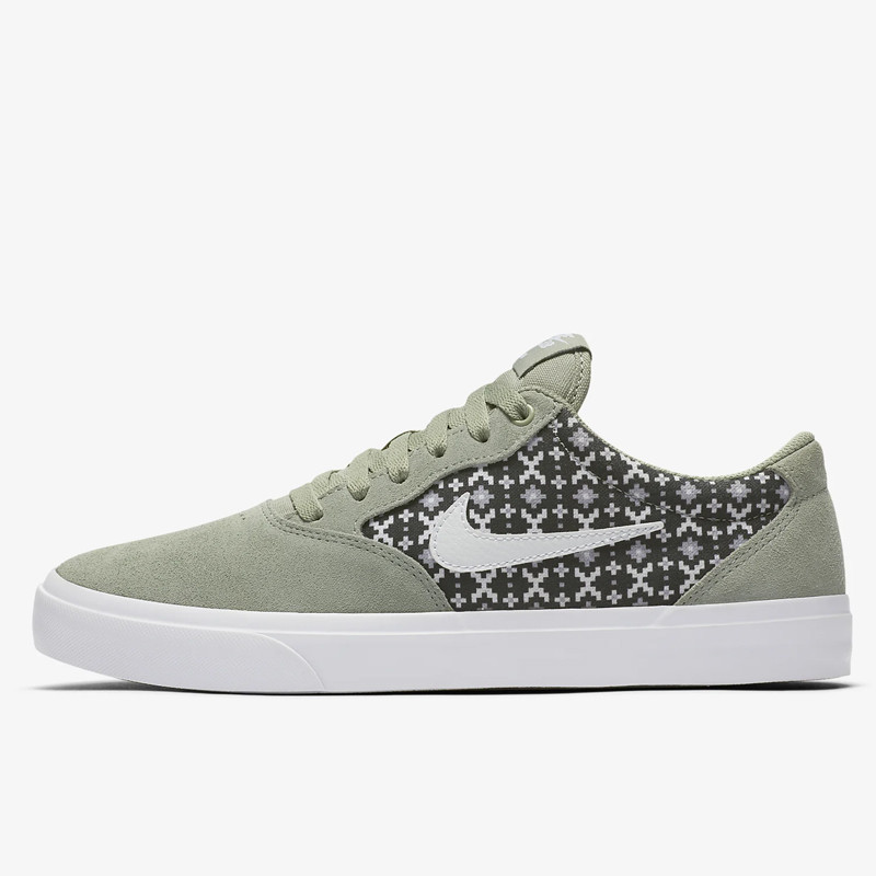 NIKE SB CHRON スニーカー　GRN CK0980-300 US10 NIKE SB CHRON スニーカー GRN CK0980-300 US10 楽天市場