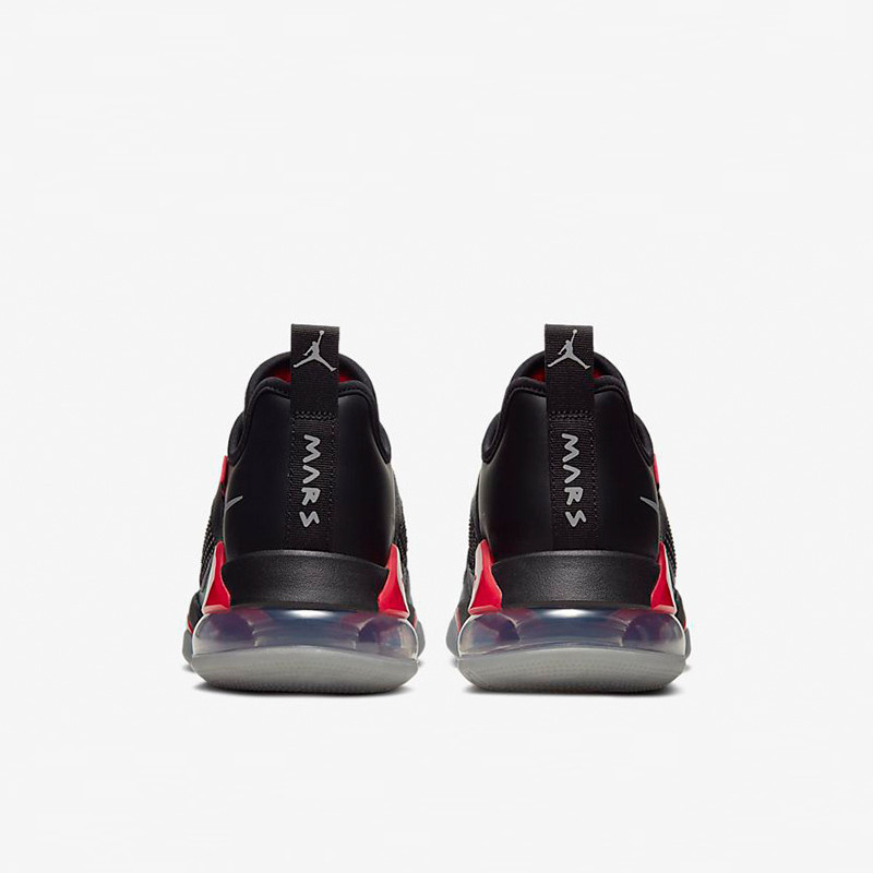 SEPATU BASKET AIR JORDAN Mars 270 Low