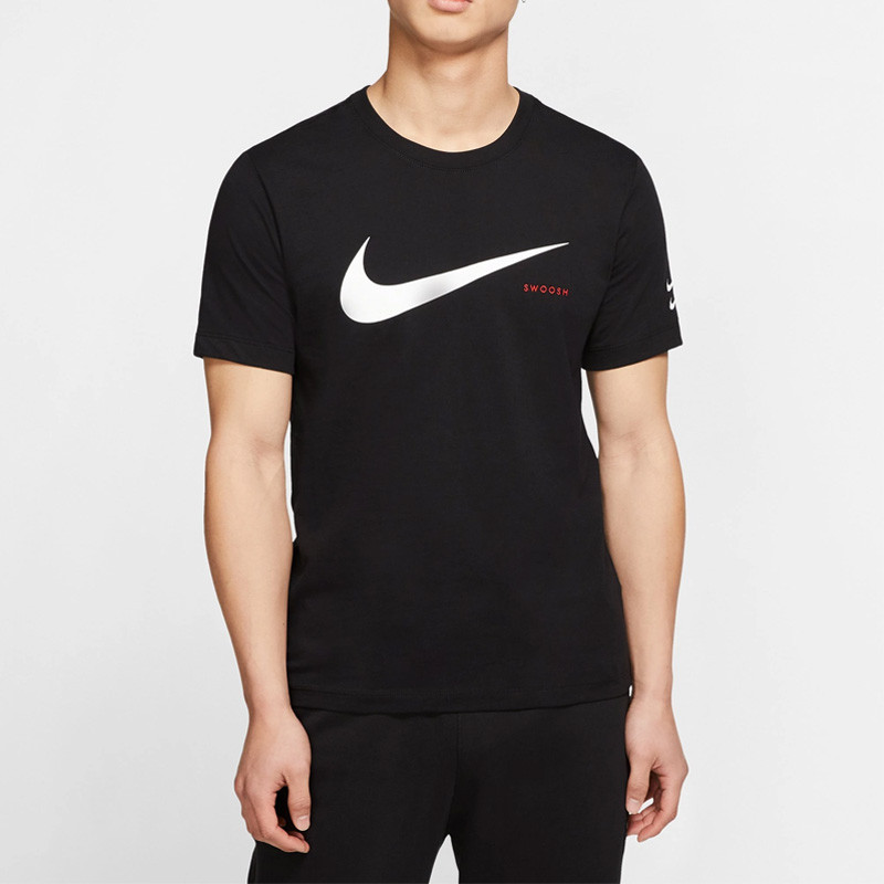 Sportswear Swoosh Short Sleeve T Shirt foto 3