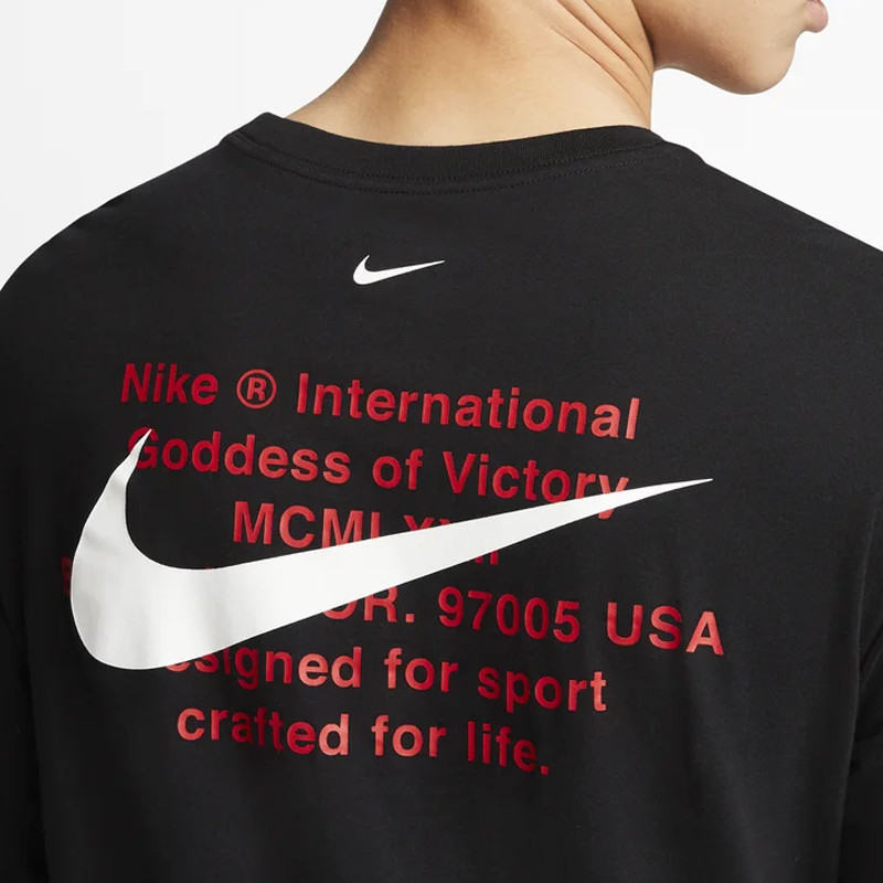 BAJU SNEAKERS NIKE Sportswear Swoosh Long Sleeve Tee
