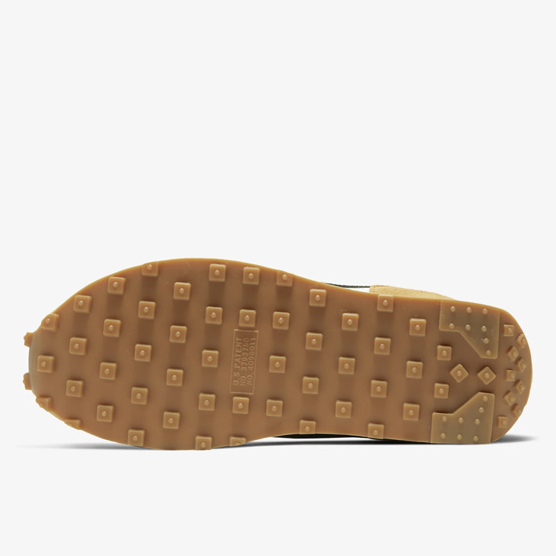 SEPATU SNEAKERS NIKE Wmns Daybreak