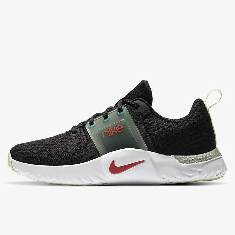 nike women's in season tr 10