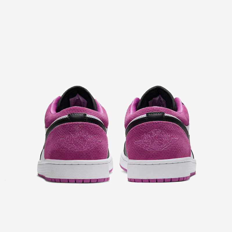 SEPATU BASKET AIR JORDAN AJ 1 Low SE