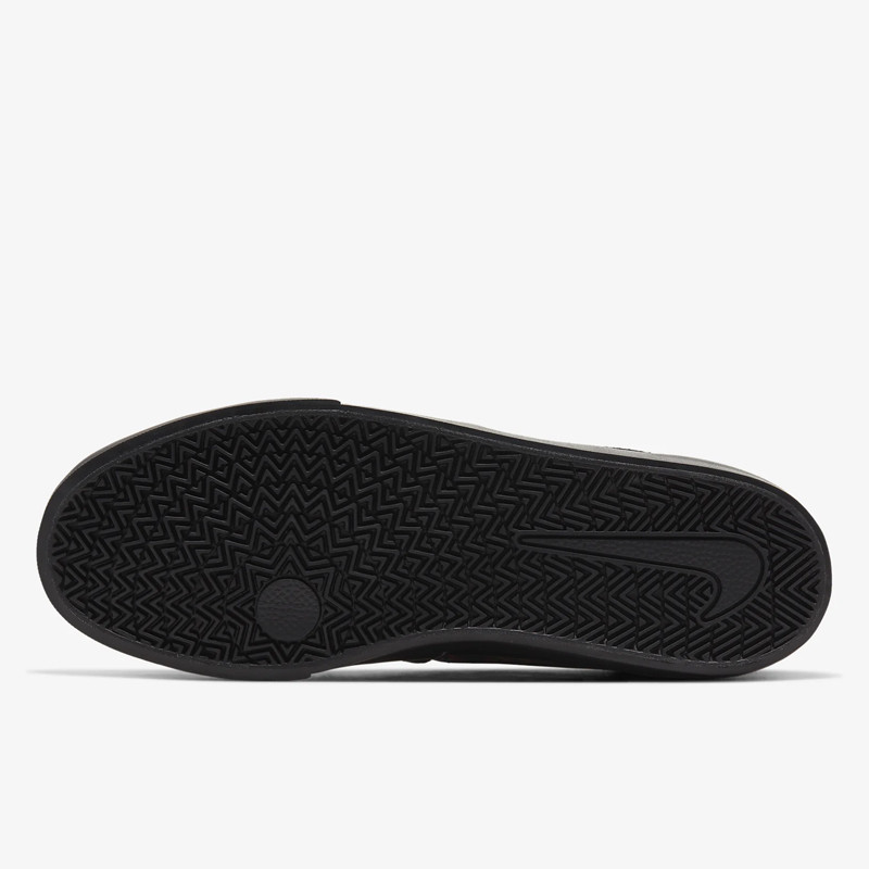 SEPATU SNEAKERS NIKE SB Charge PRM
