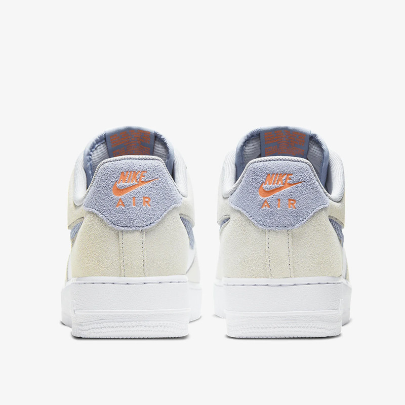 SEPATU SNEAKERS NIKE Air Force 1 '07 LV8