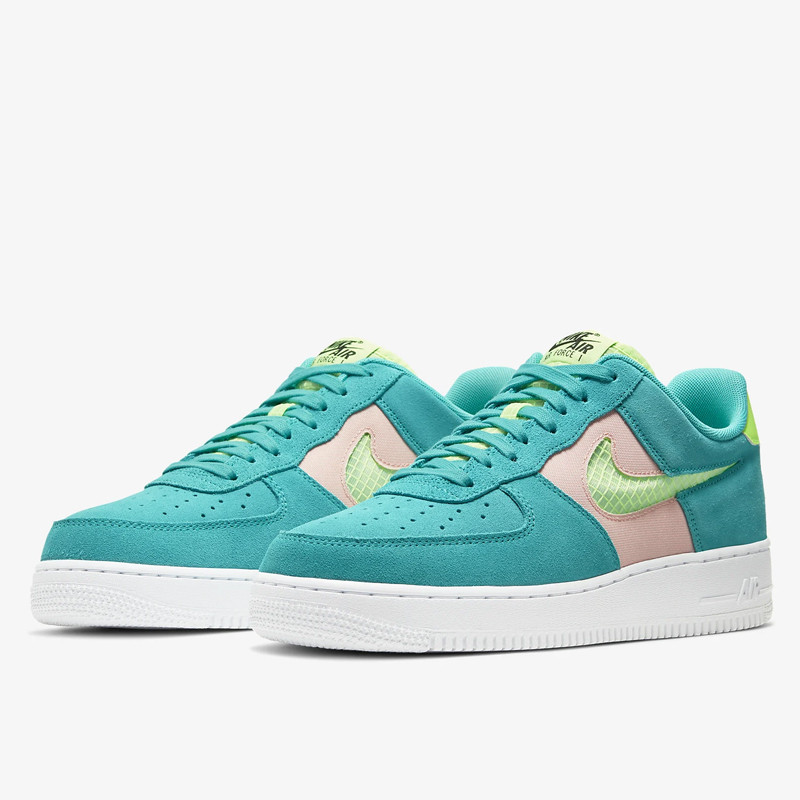 SEPATU SNEAKERS NIKE Air Force 1 '07