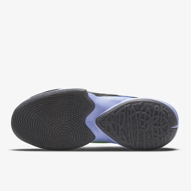 SEPATU BASKET NIKE Zoom Freak 2
