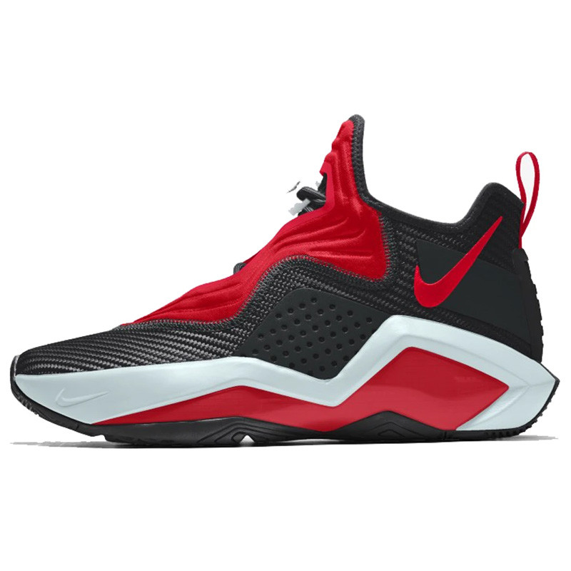 SEPATU BASKET NIKE LeBron Soldier 14 EP