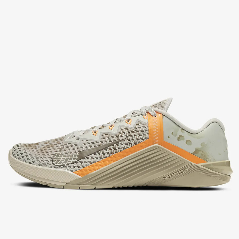 SEPATU TRAINING NIKE Metcon 6