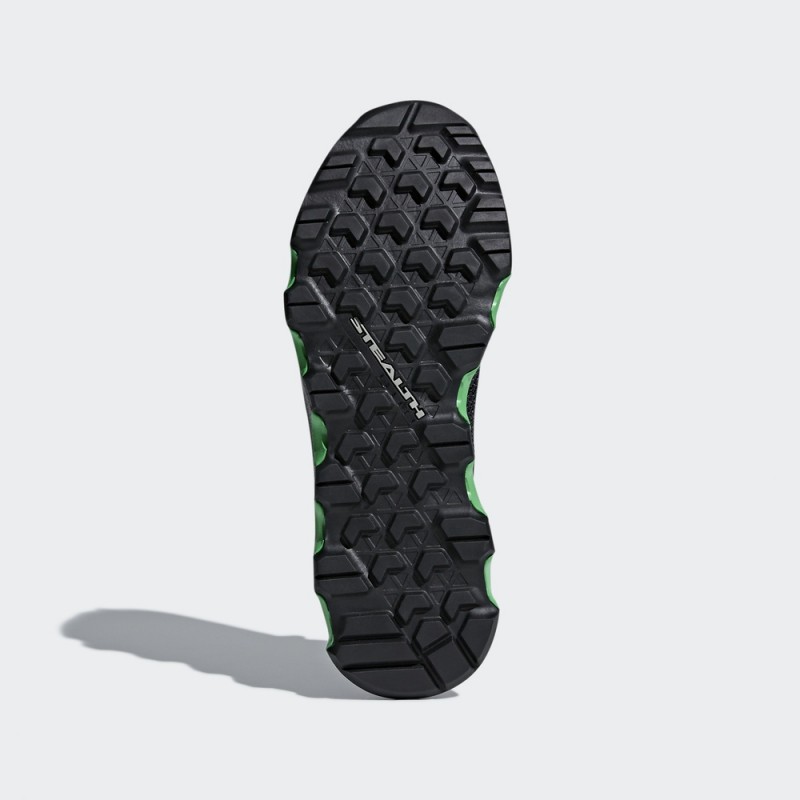 SEPATU TRAIL ADIDAS Terrex Climacool Voyager Slip-On